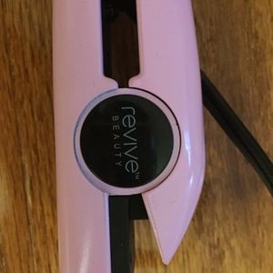 Hair straightener